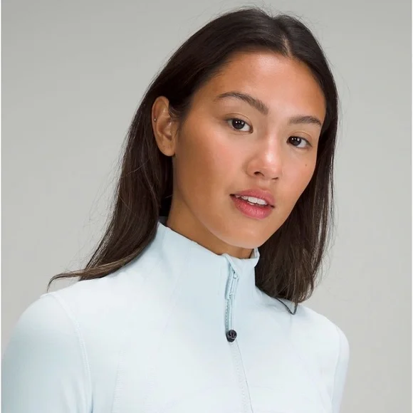 NWT Lululemon Define Jacket *Luon Powder Blue Size 4 - Picture 2 of 11